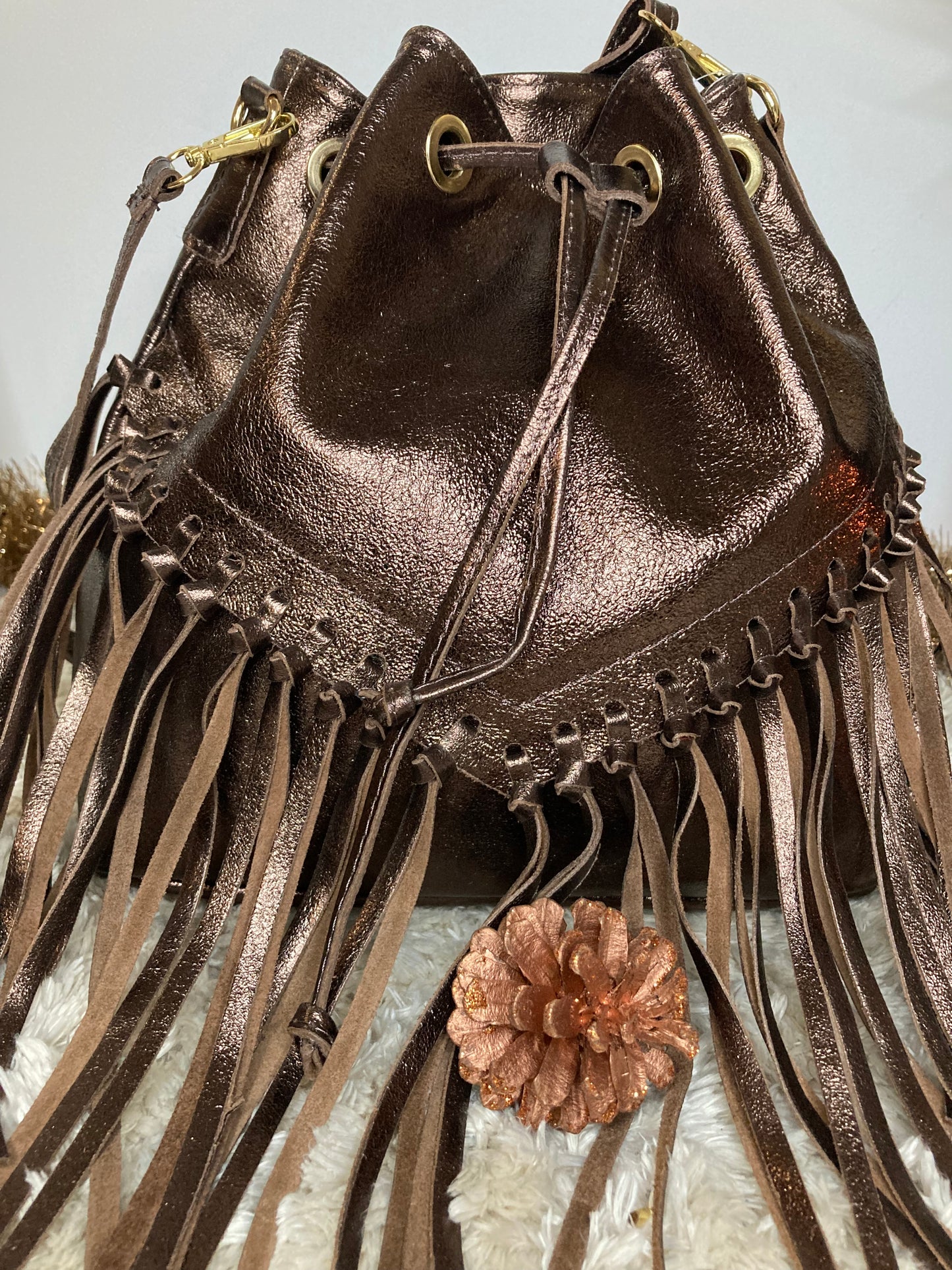 Sac marron besace en cuir